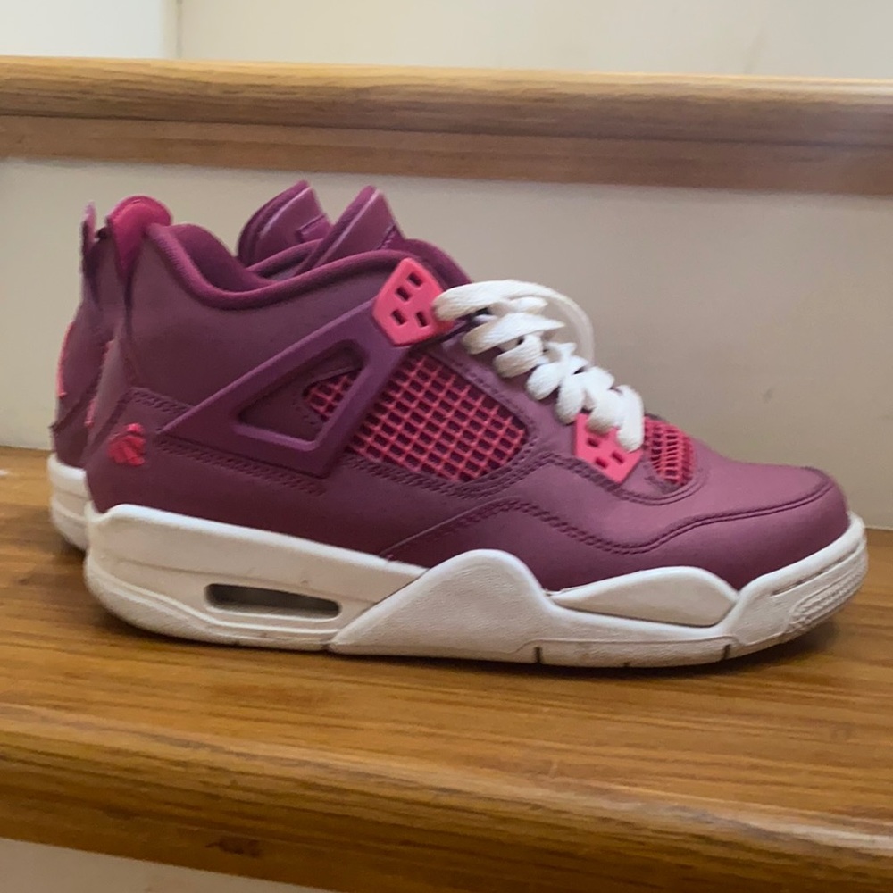 Pink Nike Jordan’s